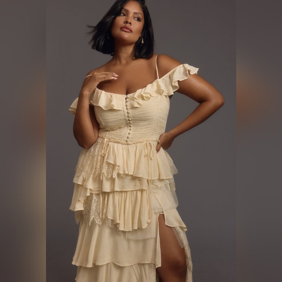 Elegant Anthropologie Cream Ruffled Dress - Picture 2 of 5
